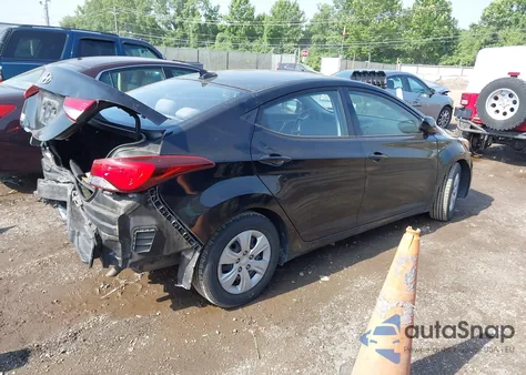 2016 Hyundai Elantra Se z USA, uszkodzony, nr VIN KMHDH4AE0GU606313